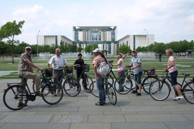 Berlin: Small Group Bike Tour Through City Center - Tour Details