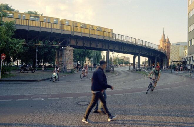 Berlin: Street Art and Alternative Tour - Alternative Culture and Berlins History