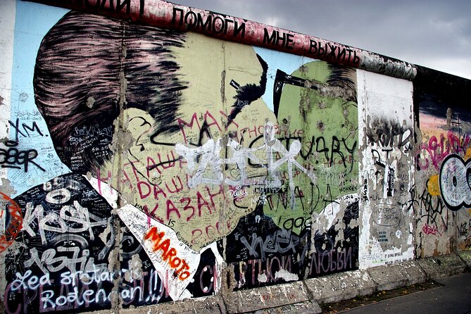 Berlin: Street Art and Graffiti Private Walking Tour - Booking Flexibility and Cancellation Policy