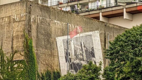 Berlin: Street-Art and Graffiti Self-Guided Tour - Frequently Asked Questions