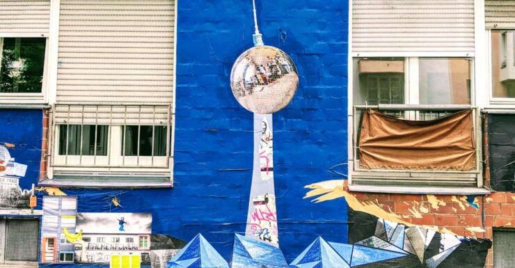 Berlin: Street-Art and Graffiti Self-Guided Tour - Tour Details