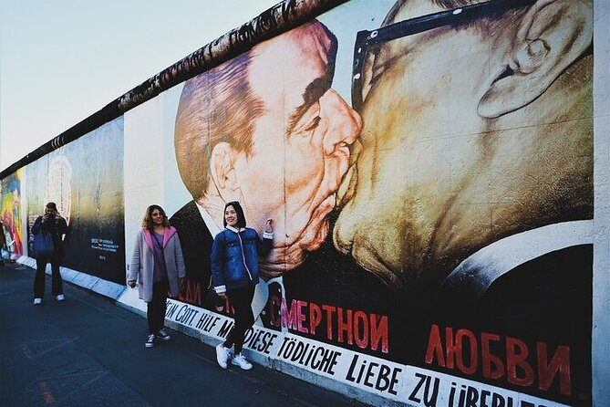 Berlin Street Art Tour With Graffiti, Murals, and Urban Culture - Immersion in Berlins Urban Culture