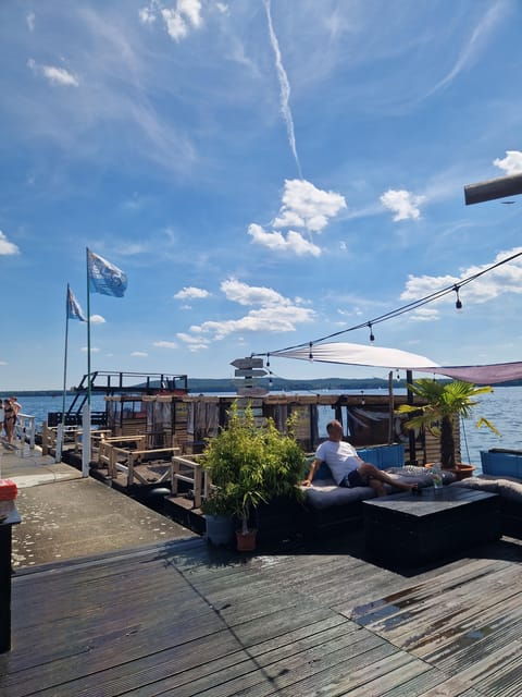 Berlin: SUPFOIL Course - Fly Over the Water Under Your Own Power - Meeting Point and Preparation
