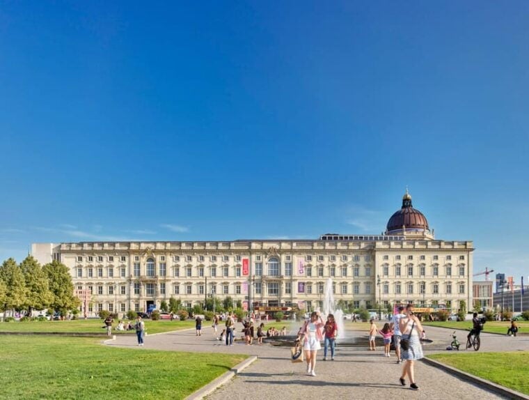 Berlin: "The Humboldt Forum for Newbies" Guided Tour - Detailed Breakdown of the Tour Experience