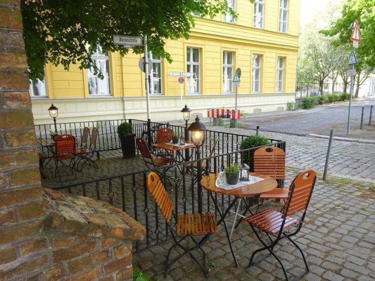 Berlin: The Old Berlin Self-Guided Walking Tour - Experience and Highlights