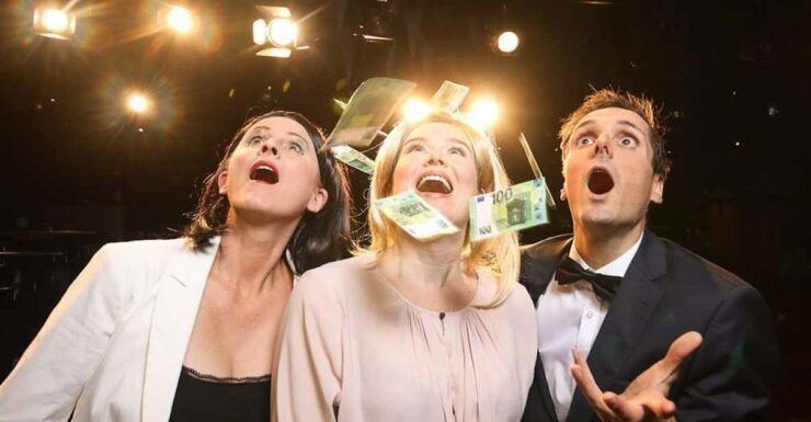 Berlin: The Porcupines Cabaret - Good Money - Experience Highlights