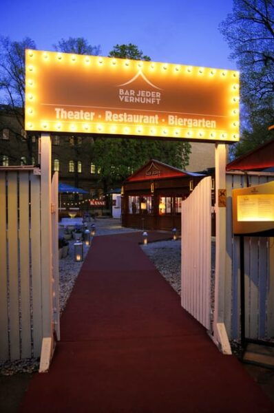 Berlin: Ticket for Bar Jeder Vernunft – Theater & Restaurant - Special Events and Promotions
