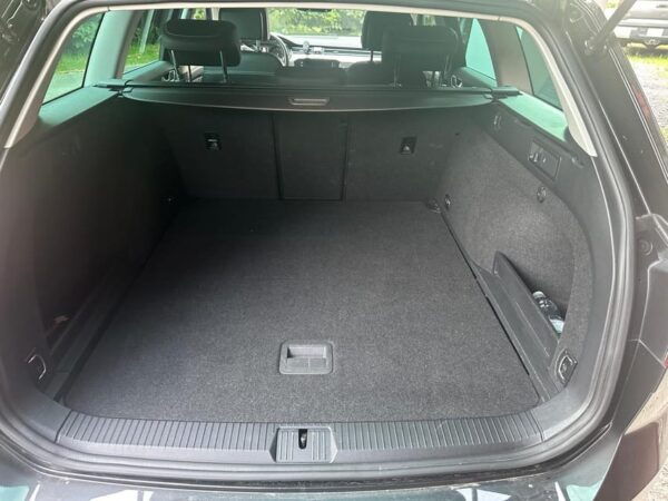 Berlin to Prague Private Transfer - Booking Process