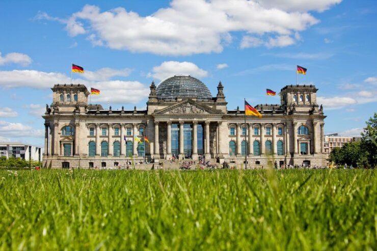 Berlin Tour by Car, Meal at Reichstag, Choc & Wine Tasting - Inclusions