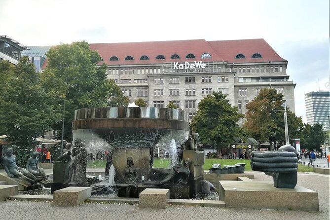 Berlin TRANSFER Minivan Driver and Guide With Orientation Tour - Cancellation Policy