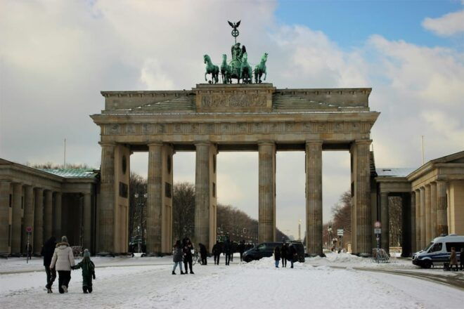 Berlin Uncovered: Private Guided Walking Exploration - Discovering Museum Island