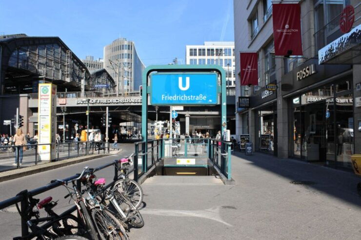 Berlin: Unter Den Linden Discovery Smartphone Audio Guide - Experience Highlights