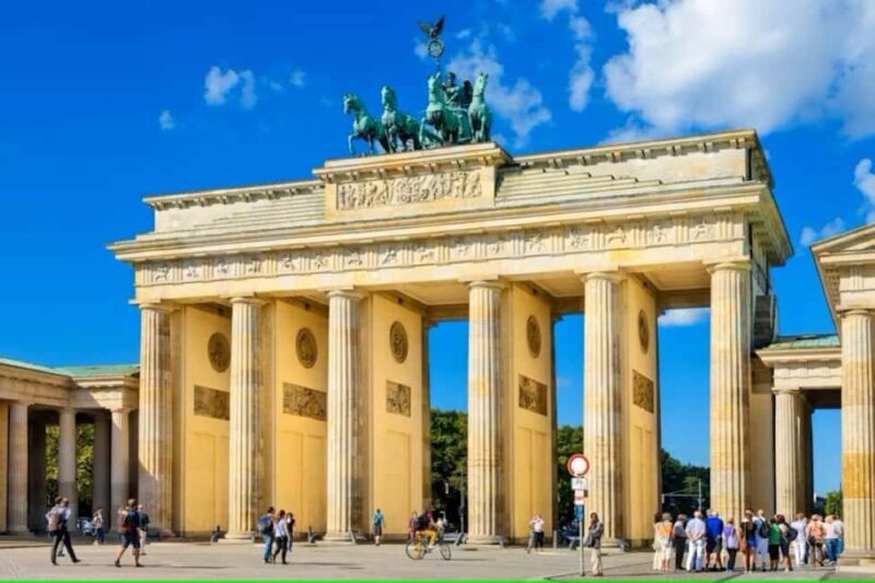 Berlin: walking tour of must-see sights - FAQ