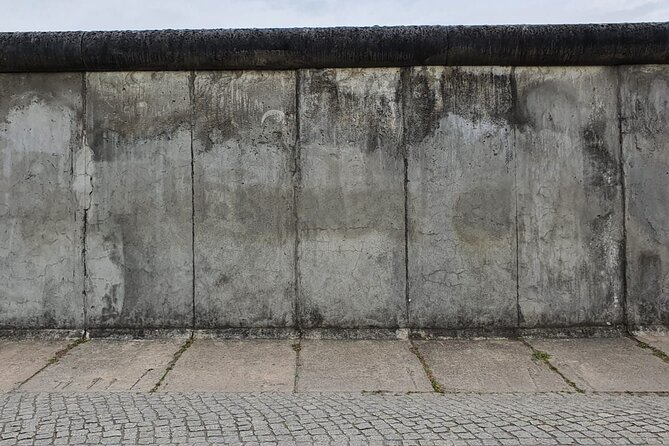Berlin Wall: A City Divided - Private Live Virtual Experience - Inclusions