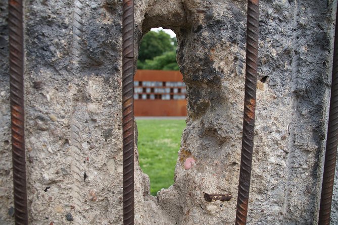 Berlin Wall, Cold War and Stasi Museum Tour - Reviews