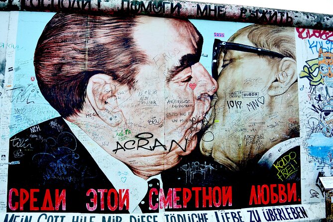 Berlin Wall & Cold War: Private Eye-Witness Black Van Half Day Tour - Tour Overview