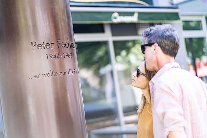 Berlin Wall & Cold War: Private Eye-Witness Black Van Half Day Tour - Tour Highlights and Itinerary