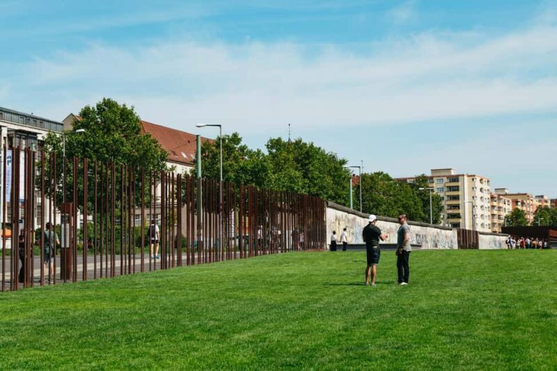 Berlin: Wall Tour Fates, Love Stories, and Heroes - Final Thoughts