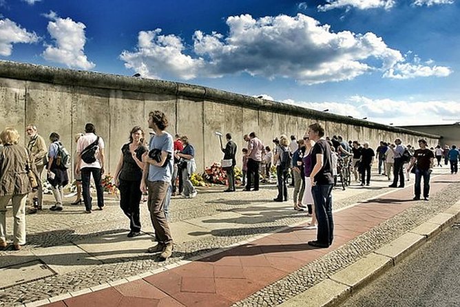 Berlin Wall Walking Tour - Key Points of Interest
