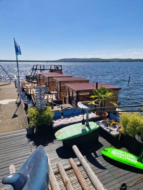 Berlin: Wingfoil Course - Fly Over the Water Driven by the Wind - Booking Process