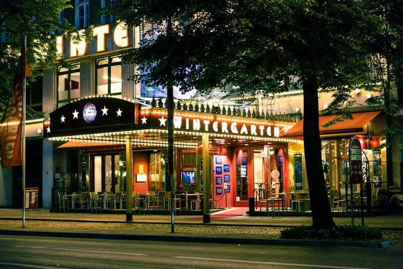 Berlin: Wintergarten Varieté theater tour - Good To Know