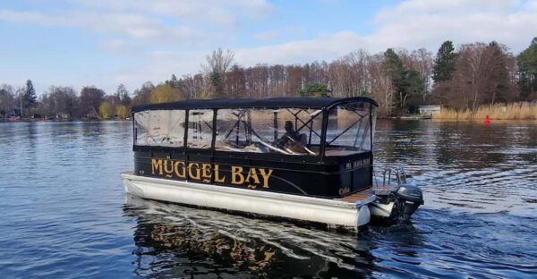 Berlin: Wonderful Days Renting the Luxury Pontoon Kuba - Tips for a Great Experience