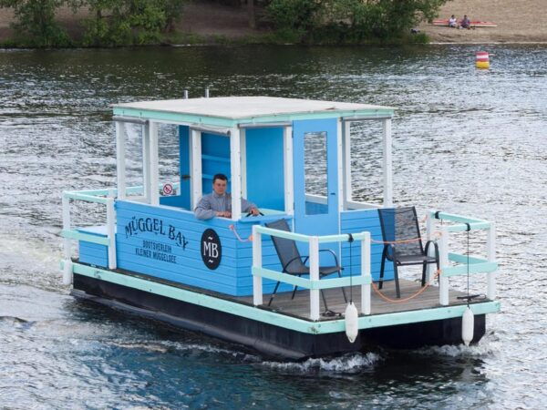 Berlin: Wonderful Days Renting the Raft St. Lucia - Tips for a Memorable Day