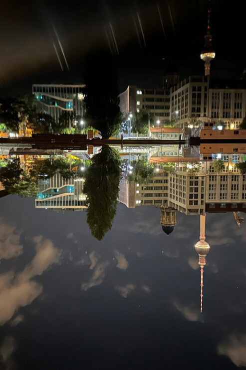 Berlin: Yacht Tour on the Lakes or City - Scenic Experience