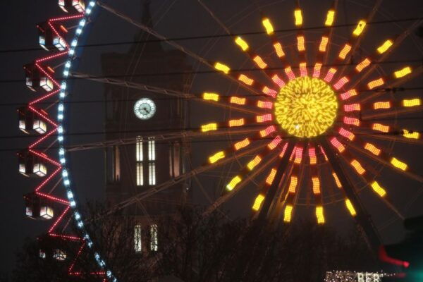 Berlin's Festive Sunday: A Christmas Market Tour - The Sum Up