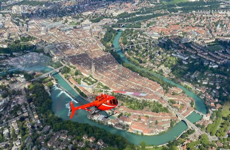 Bern: Exclusive Helicopter-Tour for 4 Over the Swiss Capital - Good To Know