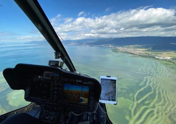 Bern: Exclusive Lakeland Helicopter-Tour for up to 4 People - Scenic Flight Experience