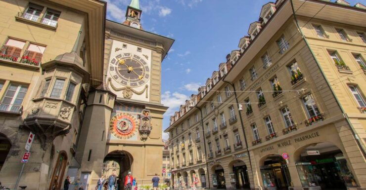 Bern: Express Walk With a Local in 60 Minutes - Booking Information