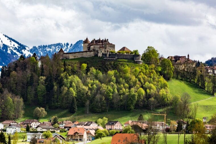 Bern: Gruyères Cheese and Cailler Chocolate Tasting Tour - Customer Reviews and Ratings