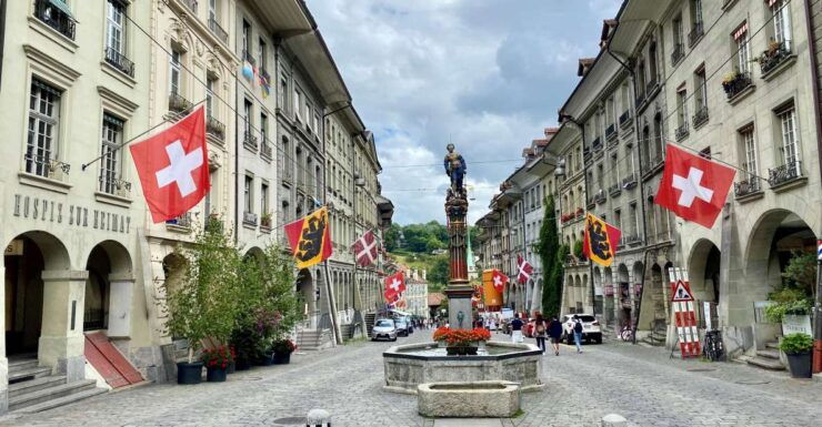 Bern Historical UNESCO Old Town Private Tour - Tour Details