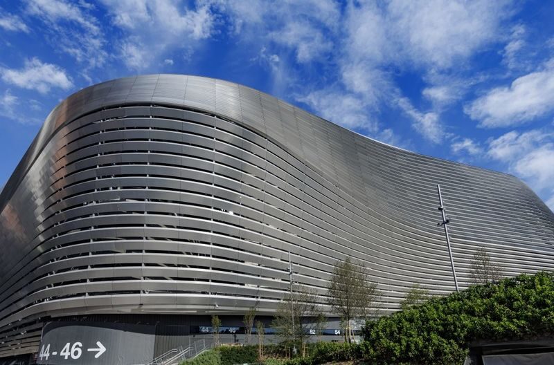Bernabéu Stadium Guided Tour With Optional Megafan Upgrade - Who will get the most from this visit?