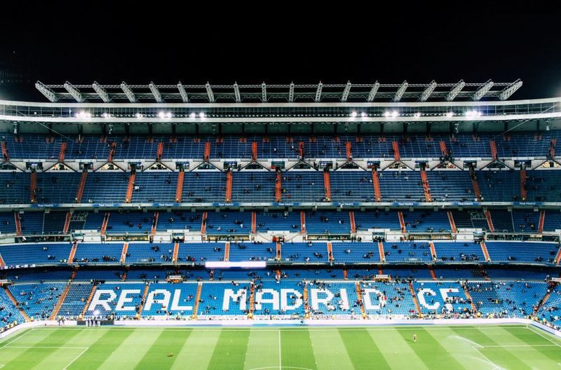 Bernabéu Stadium Guided Tour With Optional Megafan Upgrade - Should you book the Bernabéu guided tour?
