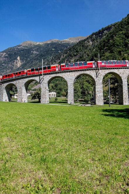 Bernina Express: Scenic Train Between Chur and Poschiavo - Onboard Amenities