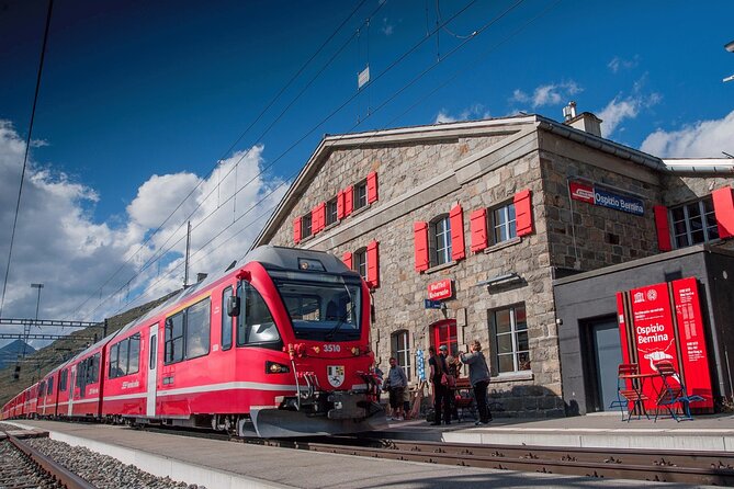 Bernina Red Train Experience - Background