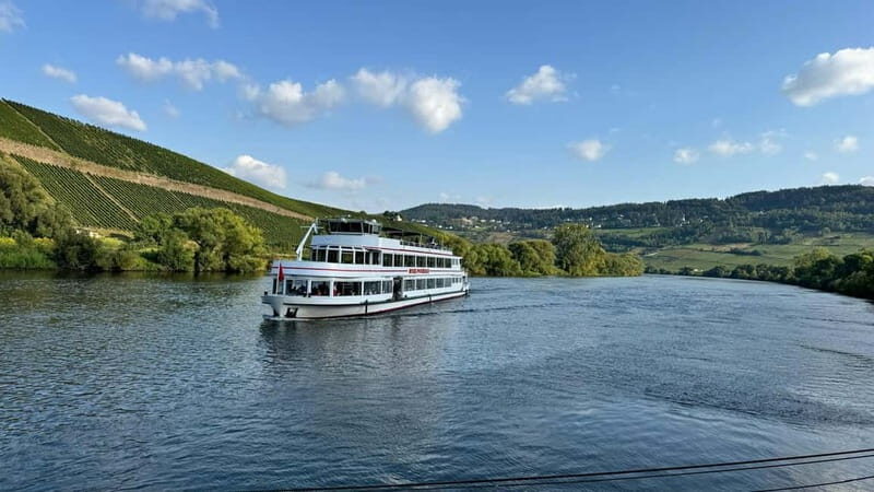 Bernkastel: 1-hour panoramic boat tour Lieser, Mülheim and back - Authentic Traveler Insights