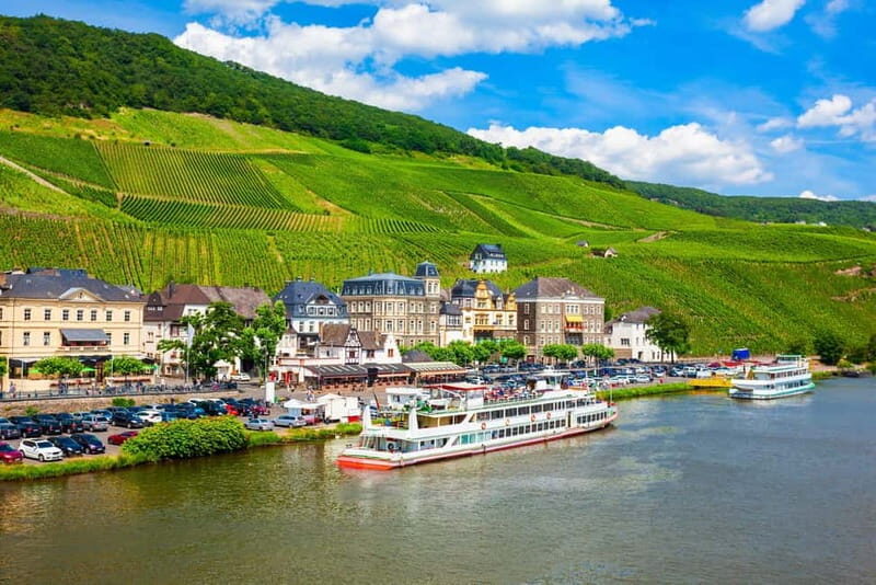 Bernkastel-Kues, Moselle: Bicycle picnic boat tour with wine tasting - Good To Know