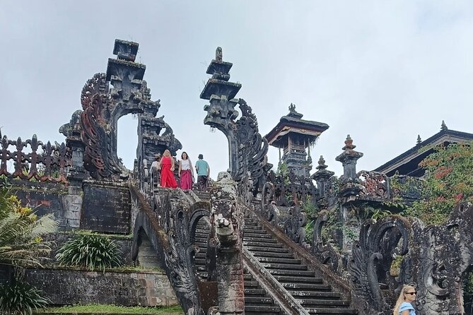 Besakih Temple Entrance Ticket All Inclusive - Group Size Price Variances