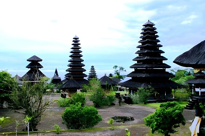 Besakih Temple Tour,Kehen Temple,Tirta Empul,Goa Gajah Temple - Customer Reviews