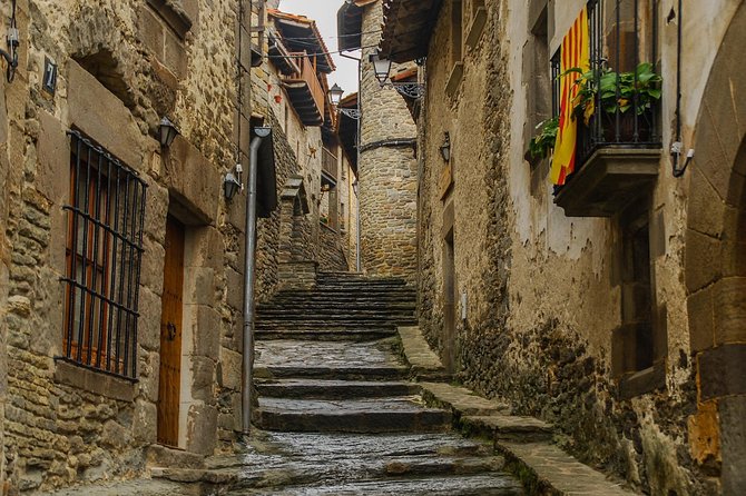 Besalú, Rupit & Vic Private Tour - From Barcelona - Pickup Information