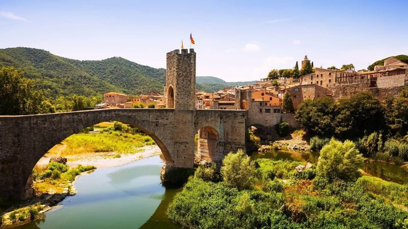 Besalu, Vic and medieval towns tour from Barcelona - What to plan before you go