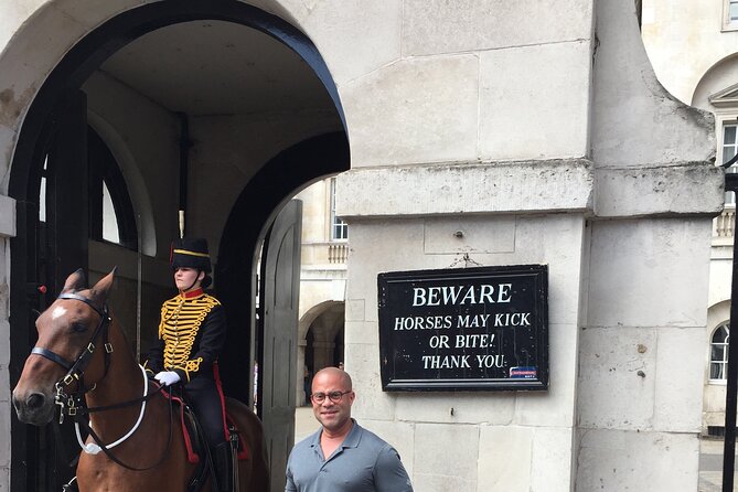 Bespoke Black Cab Heathrow Layover Private Tour - The Sum Up