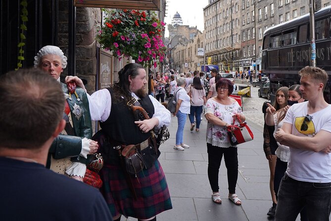 Bespoke Walking Tour of Edinburgh in Period Costume - Start Time and Hours