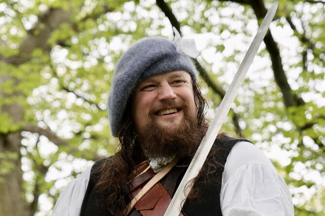 Bespoke Walking Tour of Edinburgh in Period Costume - The Sum Up