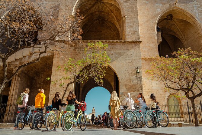 Best Bike Tour Dutch & English in Valencia - Directions