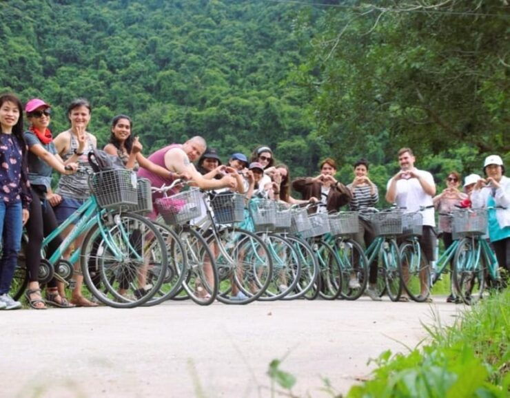Best Cat Ba Cruise 2D1N: Fishing Village, Kayak, Biking - Experience Highlights