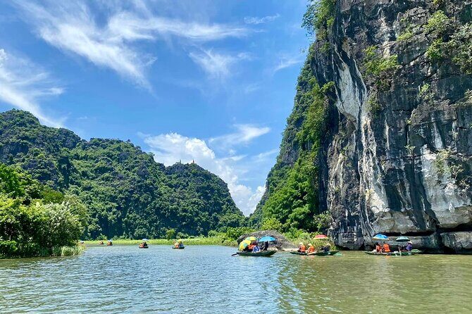 Best Day Trip to Incense Village, Tam Coc, Hoa Lu from Hanoi - An In-Depth Look at the Itinerary